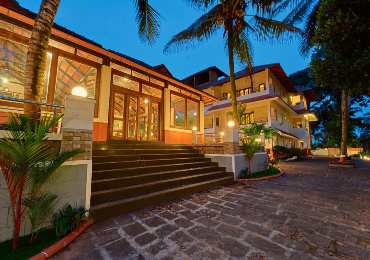 Ambalavayal Ushasree Wayanad Heritage Premium Pool Resort By Voye Homes מראה חיצוני תמונה