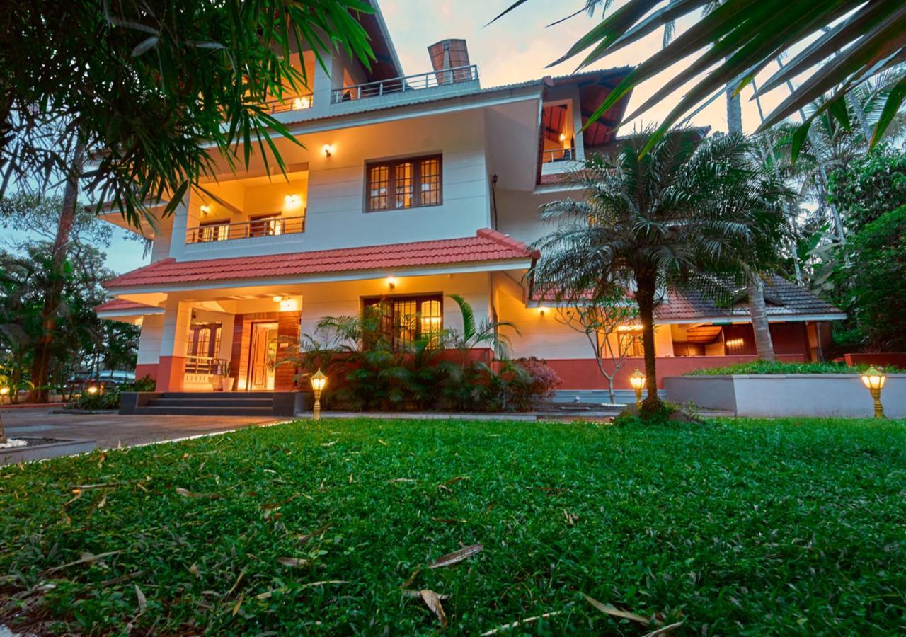 Ambalavayal Ushasree Wayanad Heritage Premium Pool Resort By Voye Homes מראה חיצוני תמונה