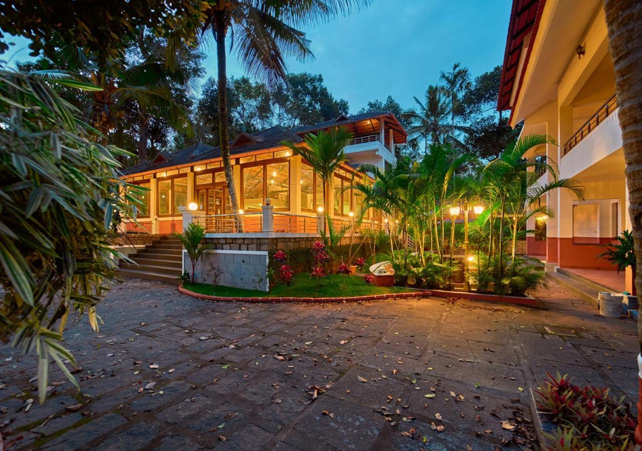 Ambalavayal Ushasree Wayanad Heritage Premium Pool Resort By Voye Homes מראה חיצוני תמונה